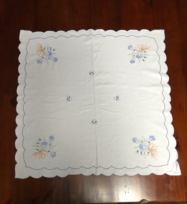 Vintage  Embroidered Table Cloth  #TB13  FREE AUS POSTAGE