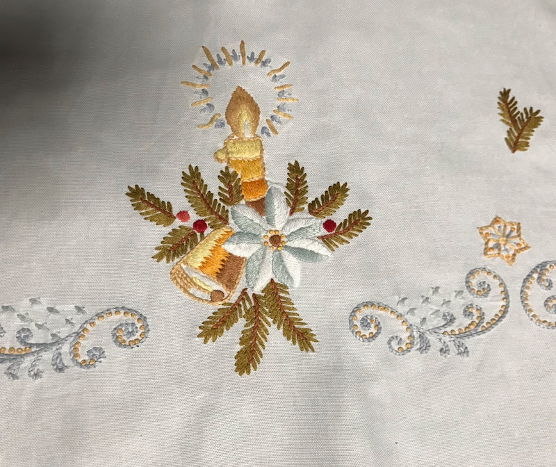 Vintage  Embroidered Table Cloth  #TB14  FREE AUS POSTAGE
