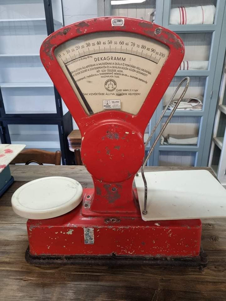 1960s  Eastern European Shop Scale  #3580 A Byron