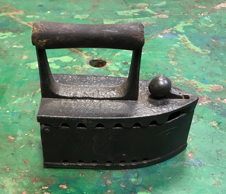 Vintage  Cast- Iron Iron  #3921b