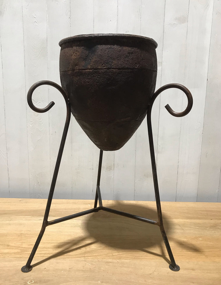 Vintage Metal Plant Planter  #3942a