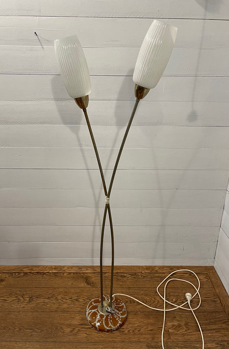 Mid Century   Floor  Lamp  #3840  Byron