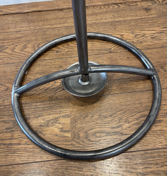Vintage Metal Coat Rack #3831 Byron