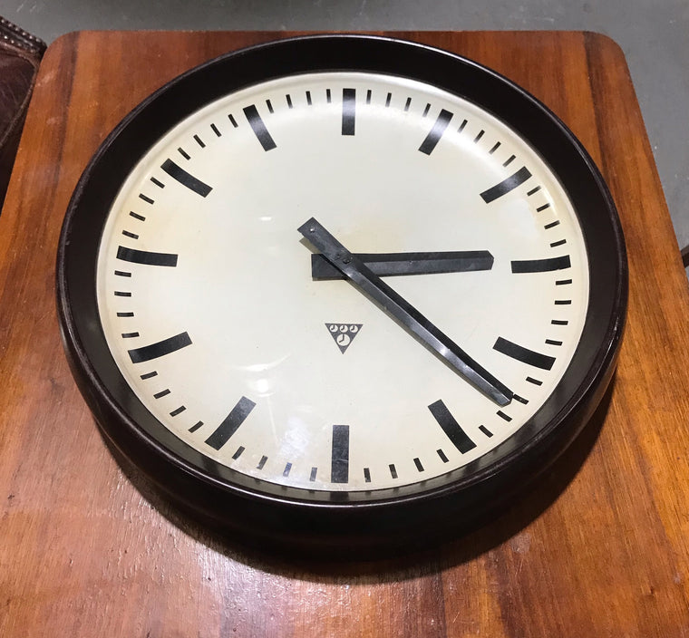 Vintage Bakelite  Czech Pragotron Slave Train Station Clock #3964