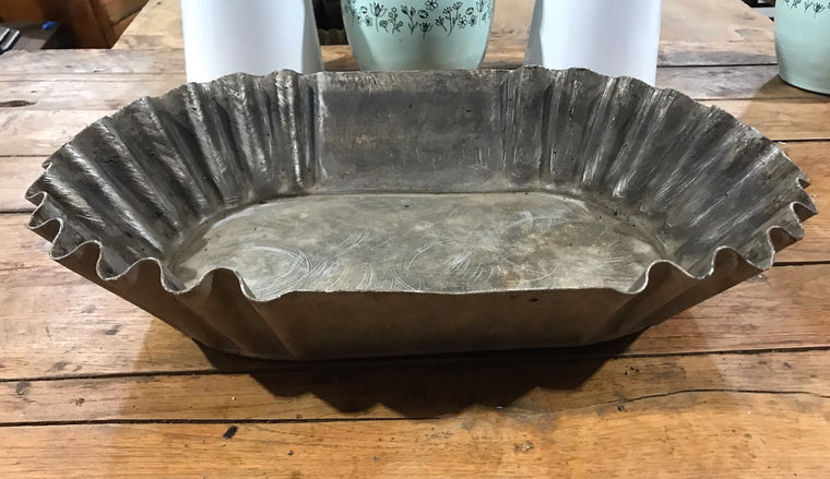 Rustic  European Metal Baking Dish / Mould  #4039