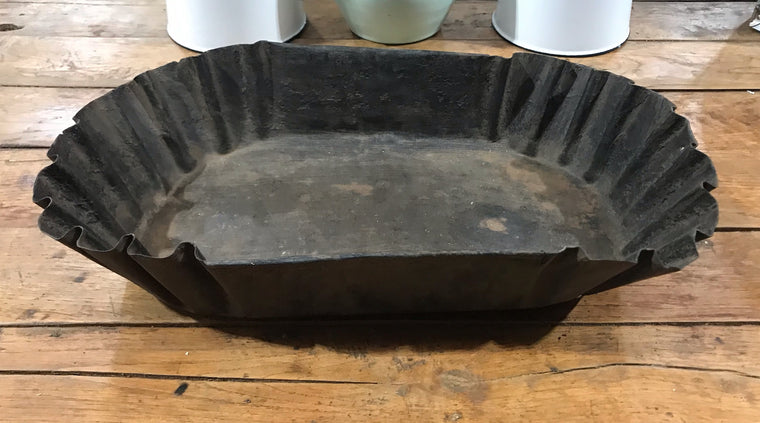 Rustic  European Metal Baking Dish / Mould  #4041