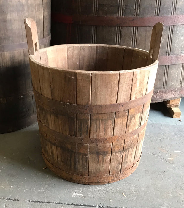 Vintage European Oak Round Wine Barrel with Handles  #4054  Byron