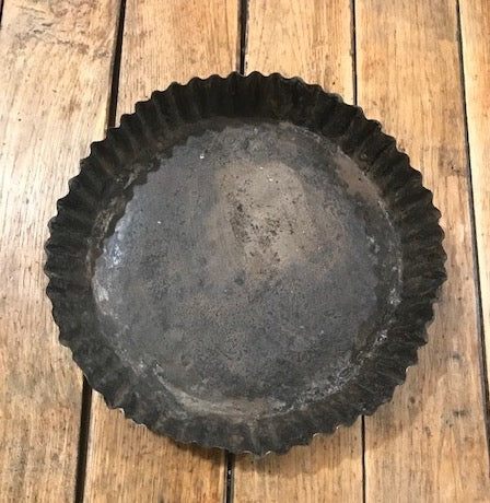 Rustic  European Metal Baking Dish / Mould  #4066