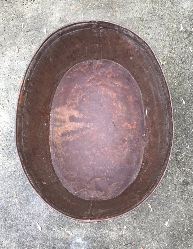 Vintage  European Rustic Metal  Wash Tub  #4102