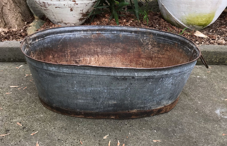 Vintage  European Rustic Metal  Wash Tub  #4104
