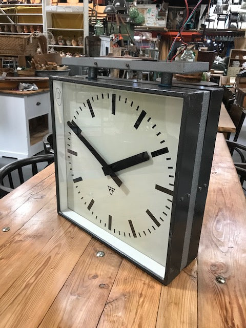 Vintage Czech Pragotron Double Sided Slave Train Station Clock #3130 (2)