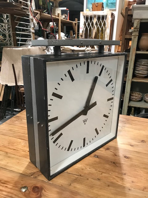 Vintage Czech Pragotron Double Sided Slave Train Station Clock #3130 (2)