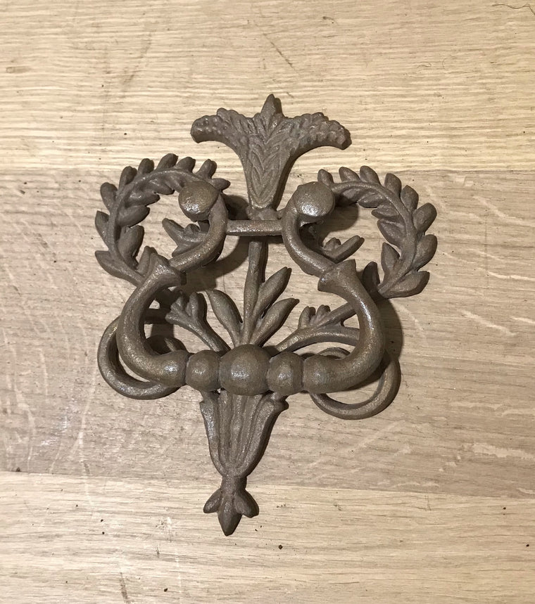 Vintage Iron / Metal Door Knocker  #4241 Byron
