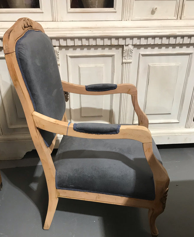 Vintage Europear Chair  #3260 Byron