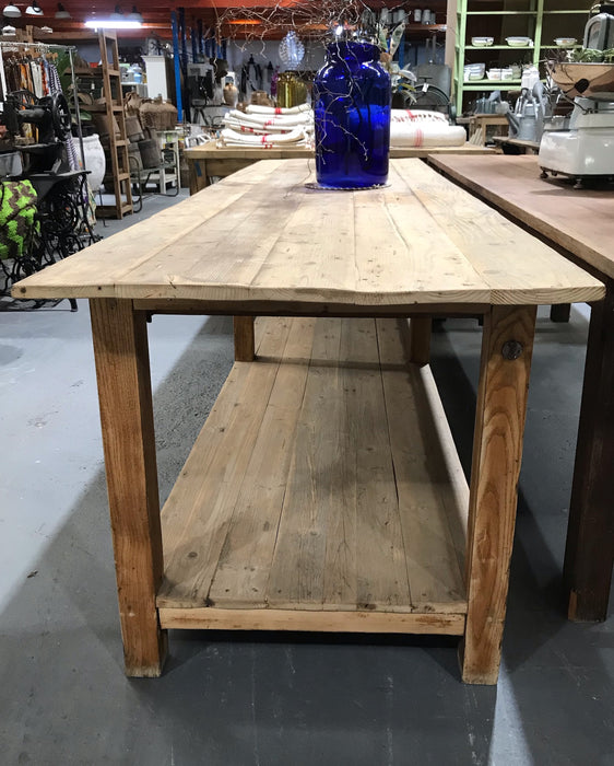 Vintage European Farmhouse  Table   #3418 BYRON
