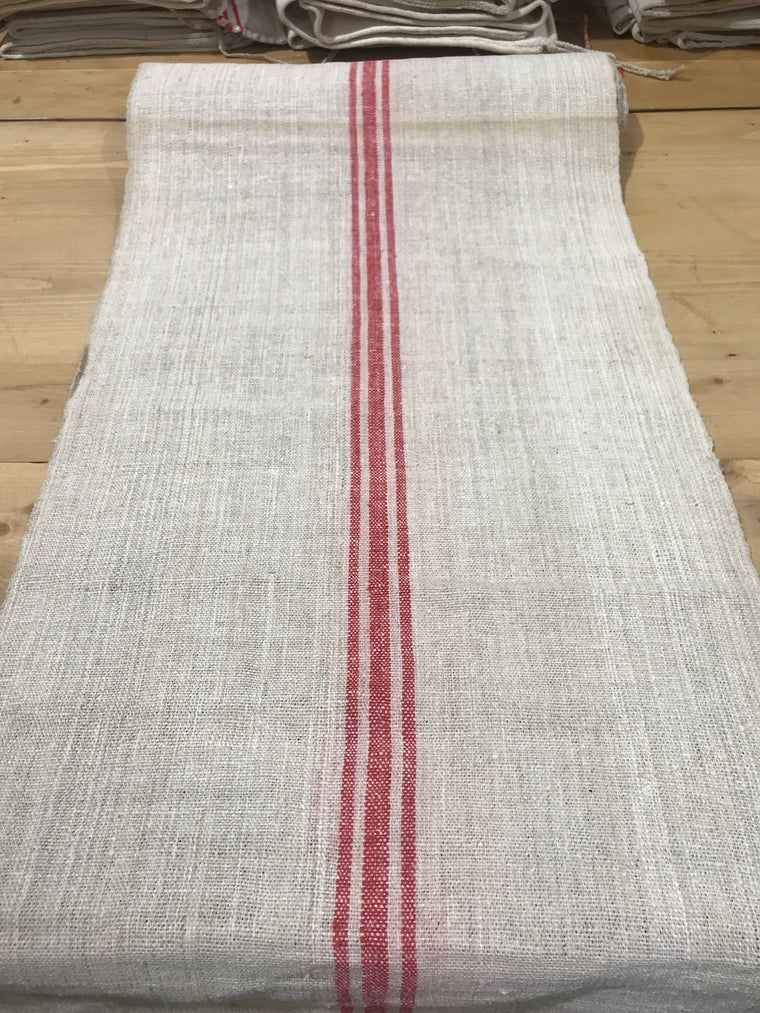 Vintage  Linen Roll 1940s  #3426  (Read Information About This Item)