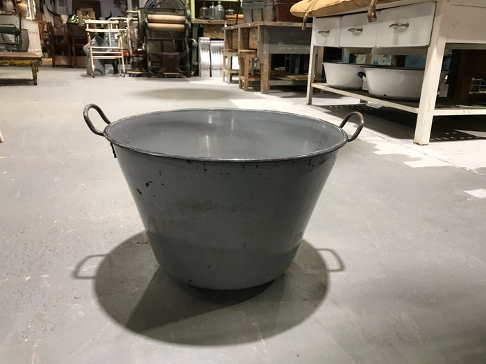 Vintage European Enamel  Cauldrons #3450 A