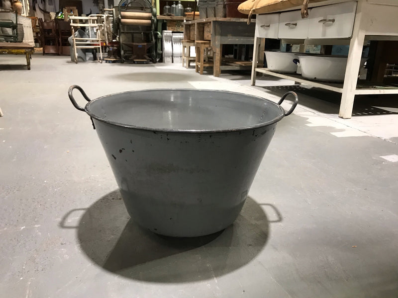 Vintage European Enamel  Cauldrons #3450 A