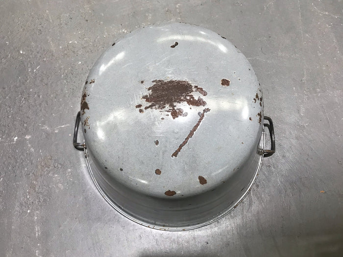 Vintage European Enamel  Cauldrons #3450 A
