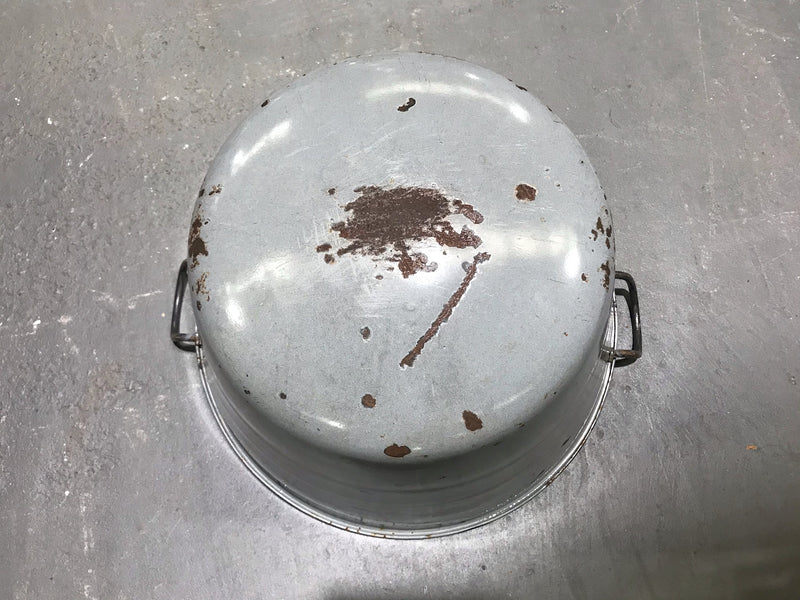 Vintage European Enamel  Cauldrons #3450 A