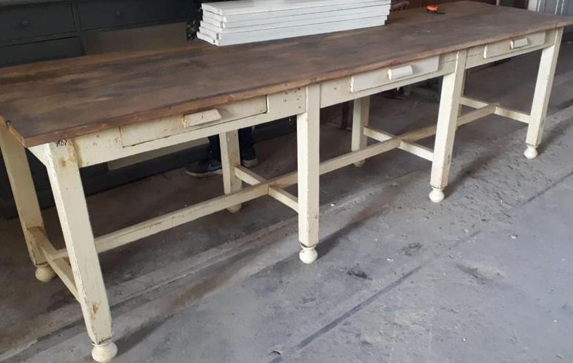 European Kitchen dining Table # 3500 August container