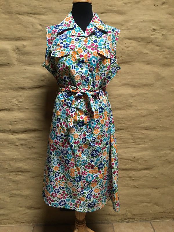 Vintage  Dress #C055  FREE AUS POSTAGE