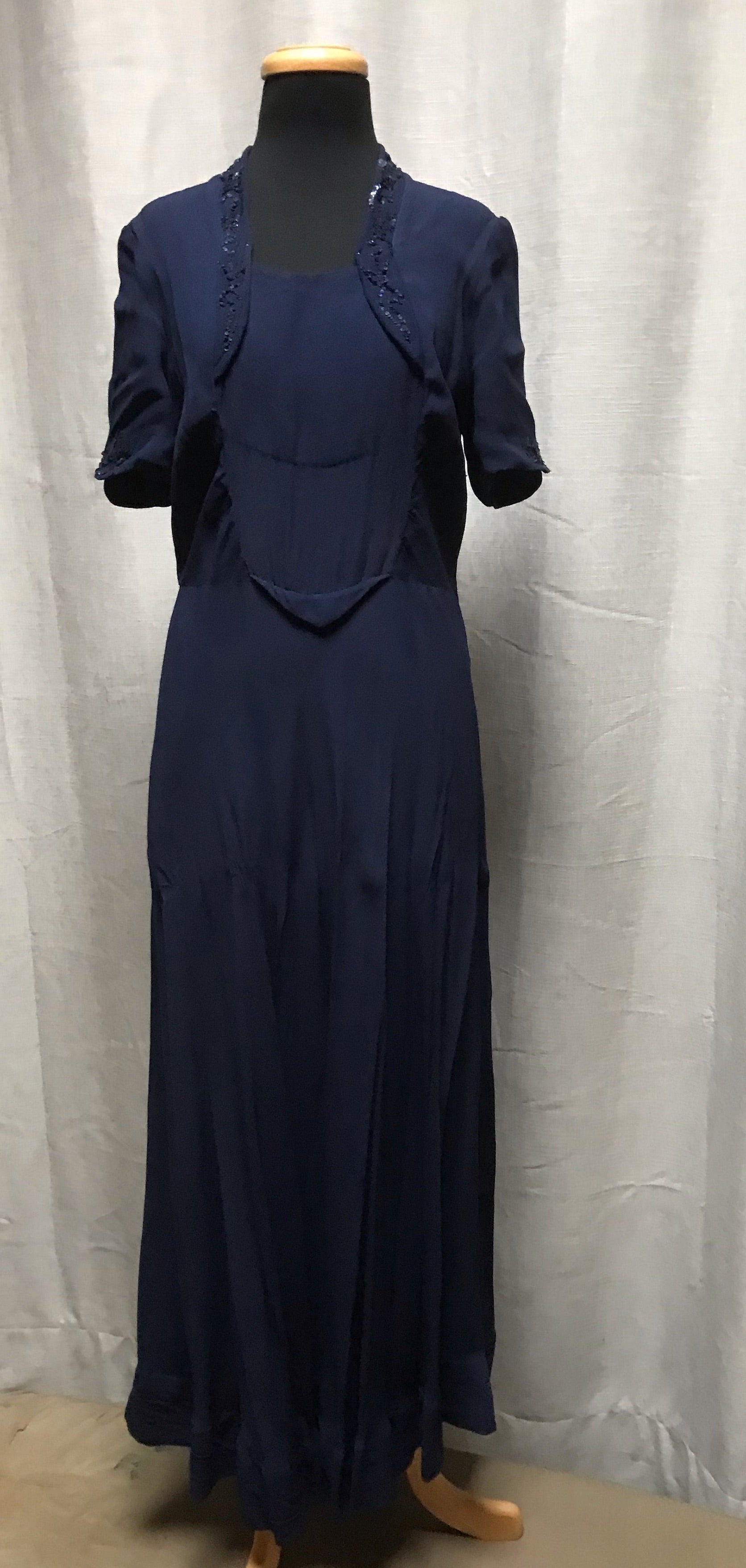Vintage 1940s  Dress #C188 FREE AUS POSTAGE