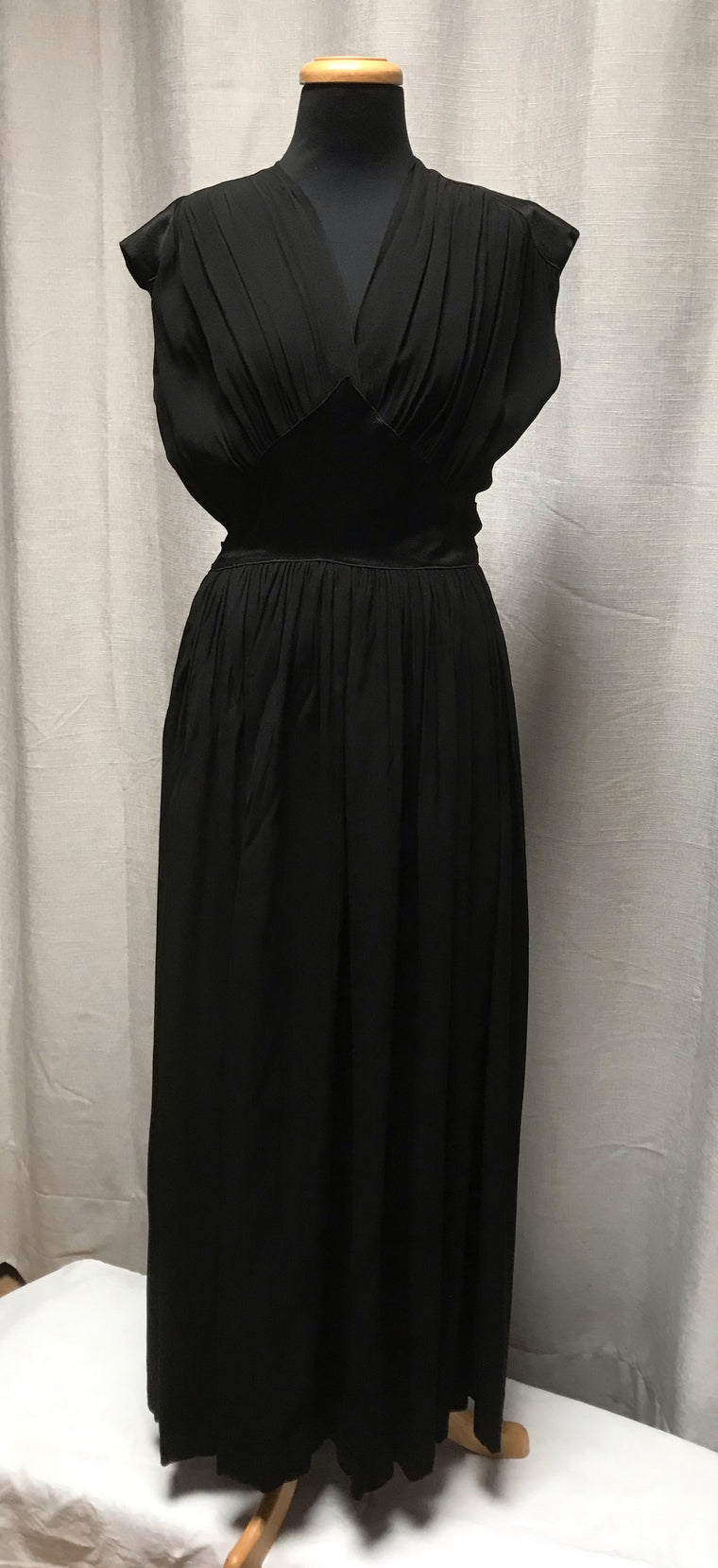 Vintage Black Maxi Dress #C189 FREE AUS POSTAGE