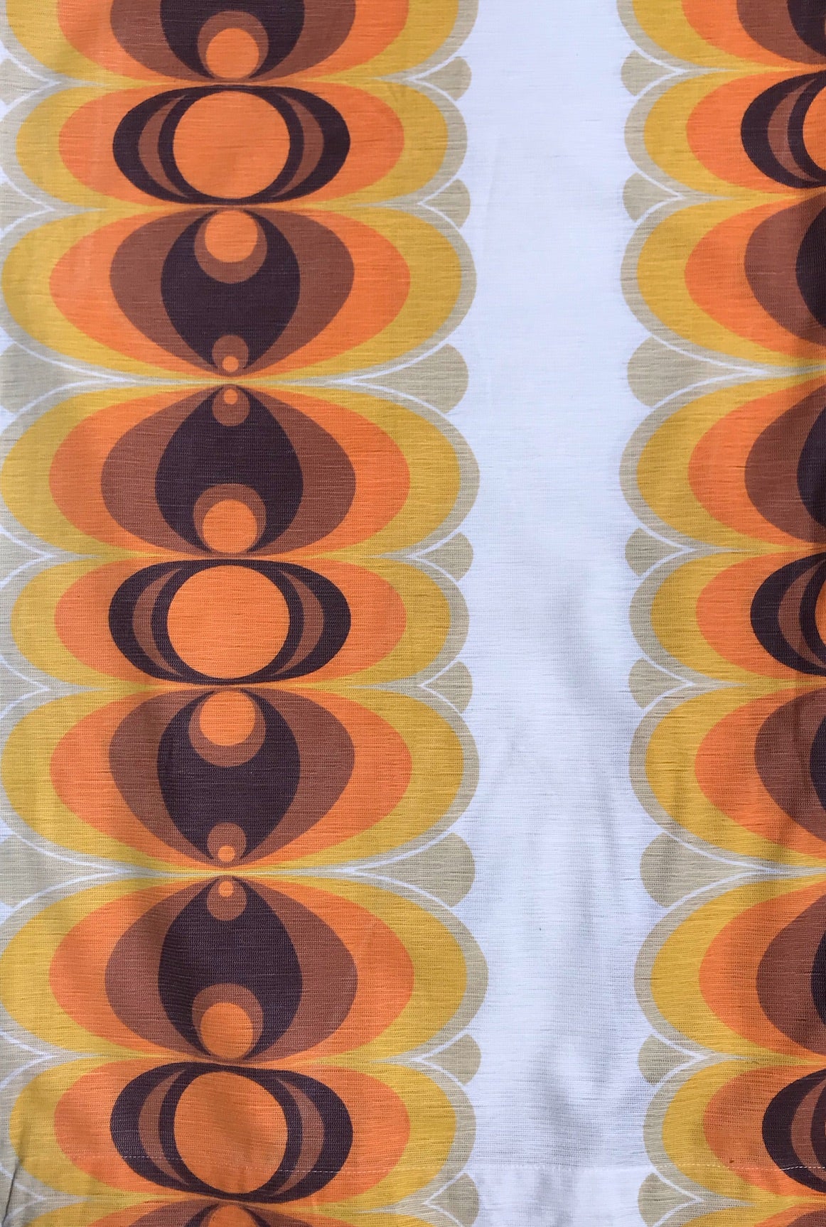 Vintage  Curtain  #F310  FREE AUS POSTAGE