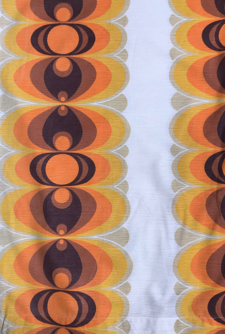 Vintage  Curtain  #F310  FREE AUS POSTAGE