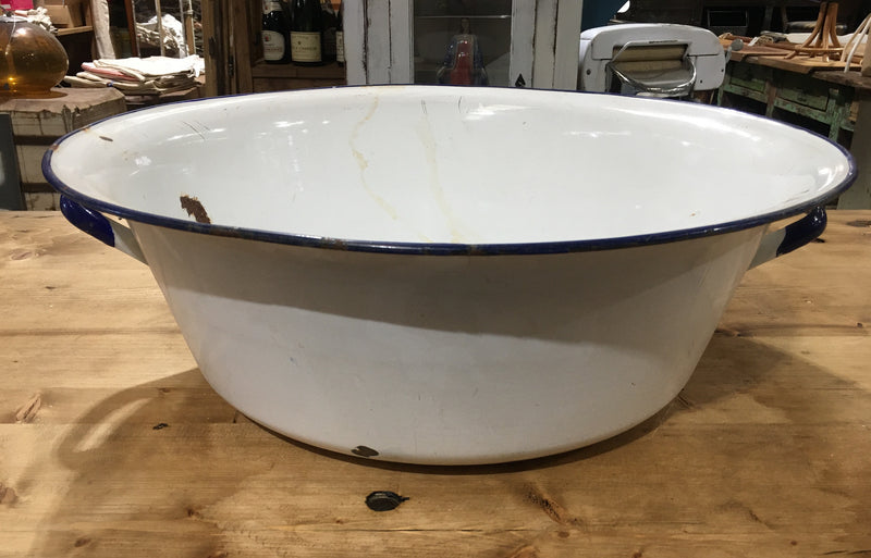 Vintage European Enamel Bakers Bowls with Handles #2914