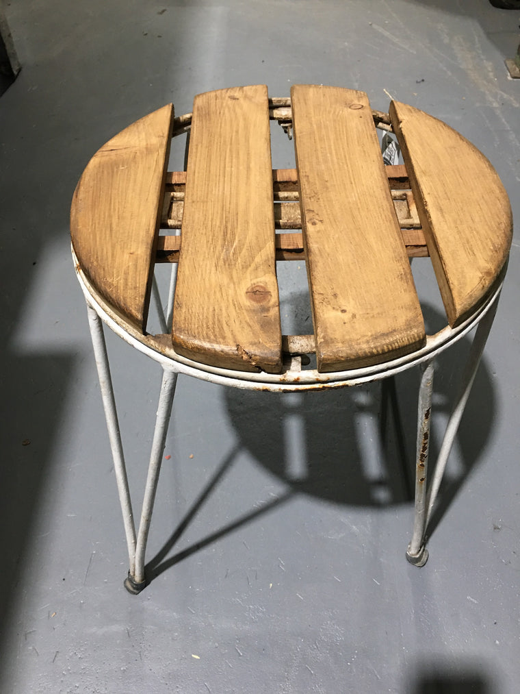 Vintage  Garden Stool  #B2959 Byron
