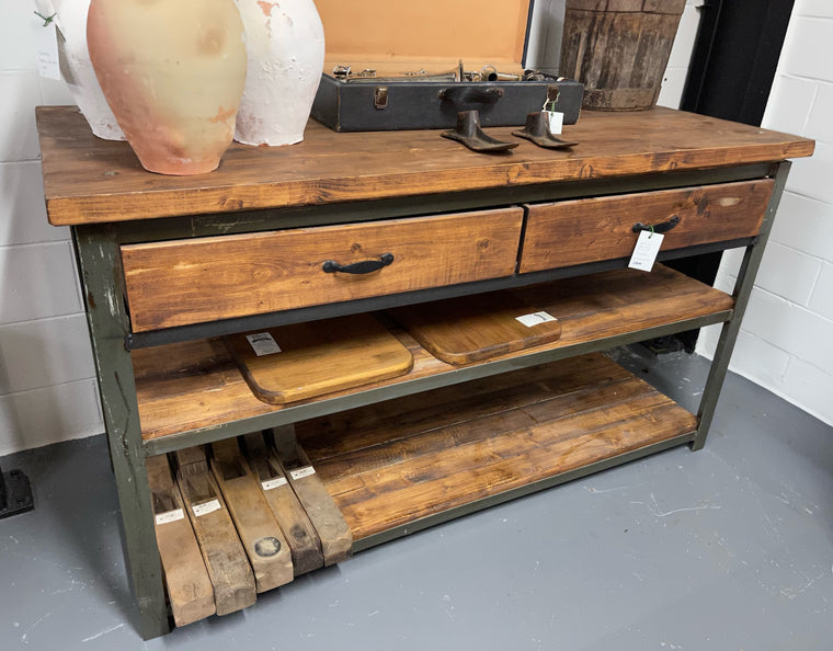 Vintage European Workbench  #4208  Byron