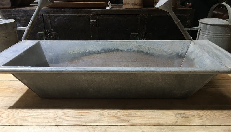 Vintage European 1940s Galvanized Wash Tub #B2995 (10) Byron