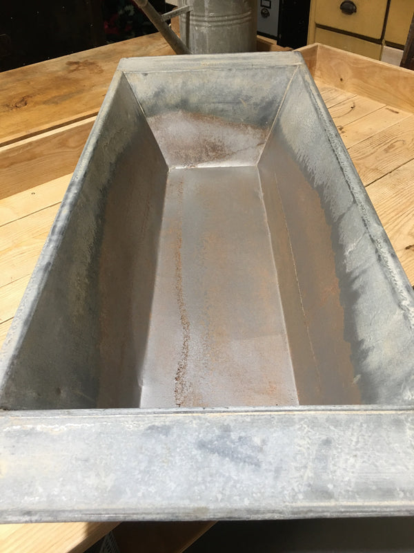 Vintage European 1940s Galvanized Wash Tub #B2995 (10) Byron