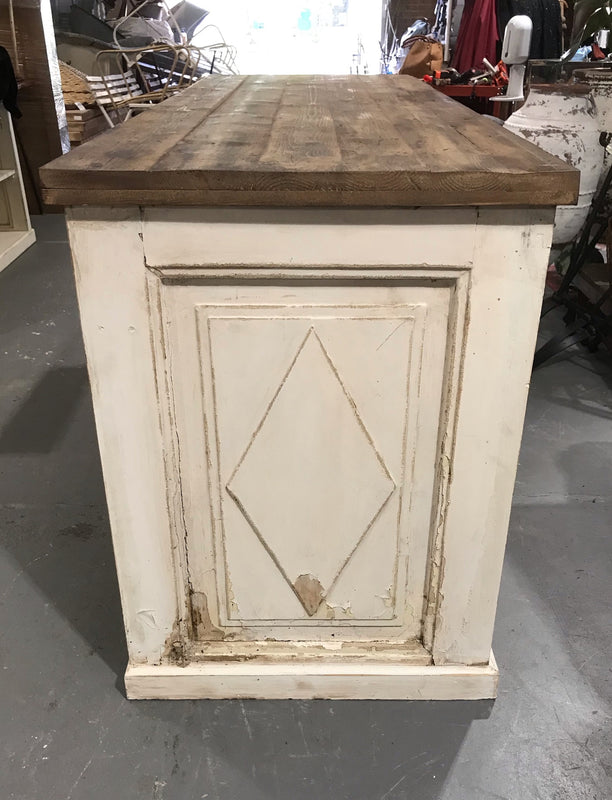 European Kitchen Island / Shop Counter # 3538   BYRON