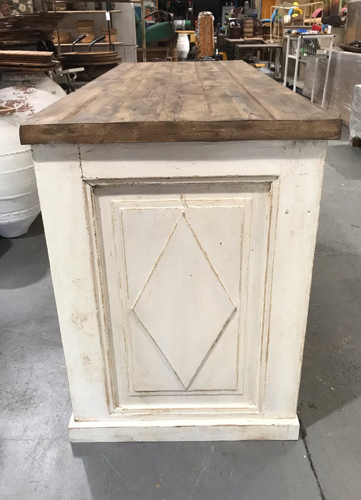 European Kitchen Island / Shop Counter # 3538   BYRON