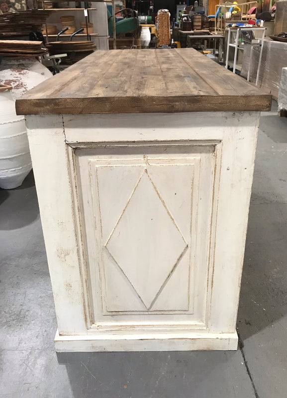 European Kitchen Island / Shop Counter # 3538   BYRON