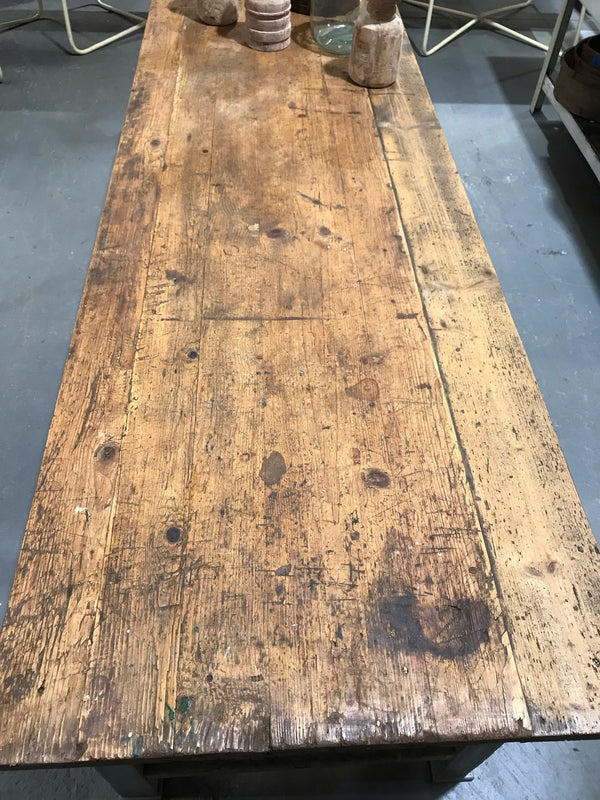 Vintage European   Farmhouse Table  #3547  BYRON