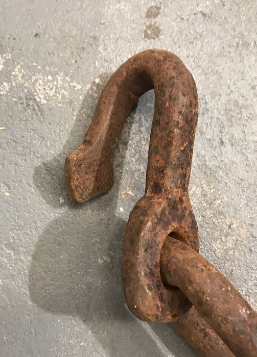 Rusted Vintage Chain  #3565 E