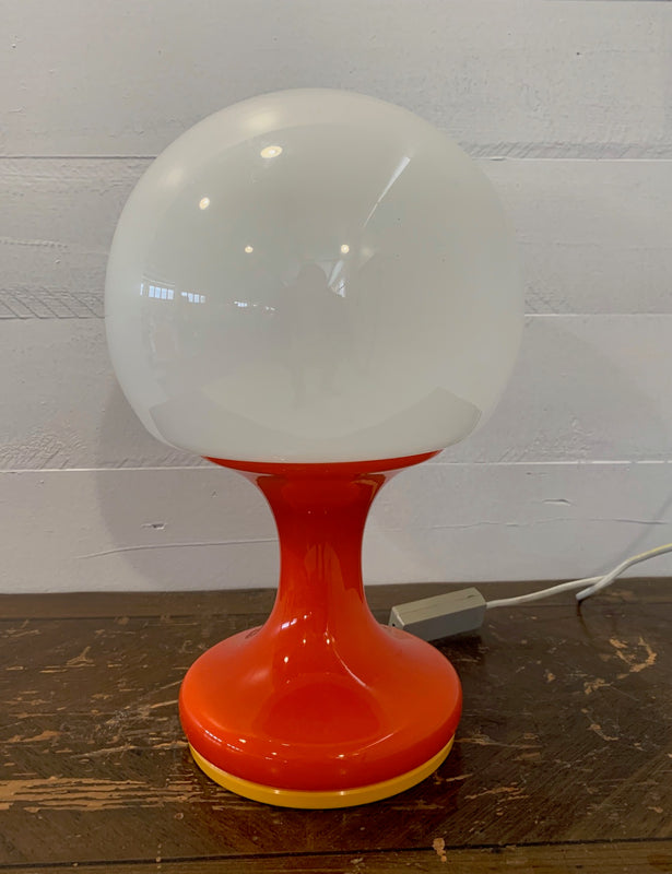 Mid Century   Opaline Glass  Table  Lamp  #3843b. Byron