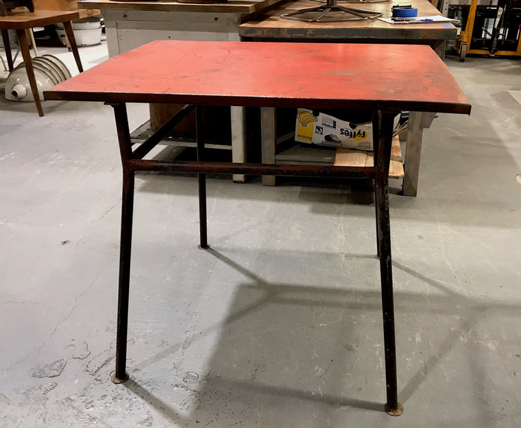 Vintage Metal  Garden Table  #3592 A Byron