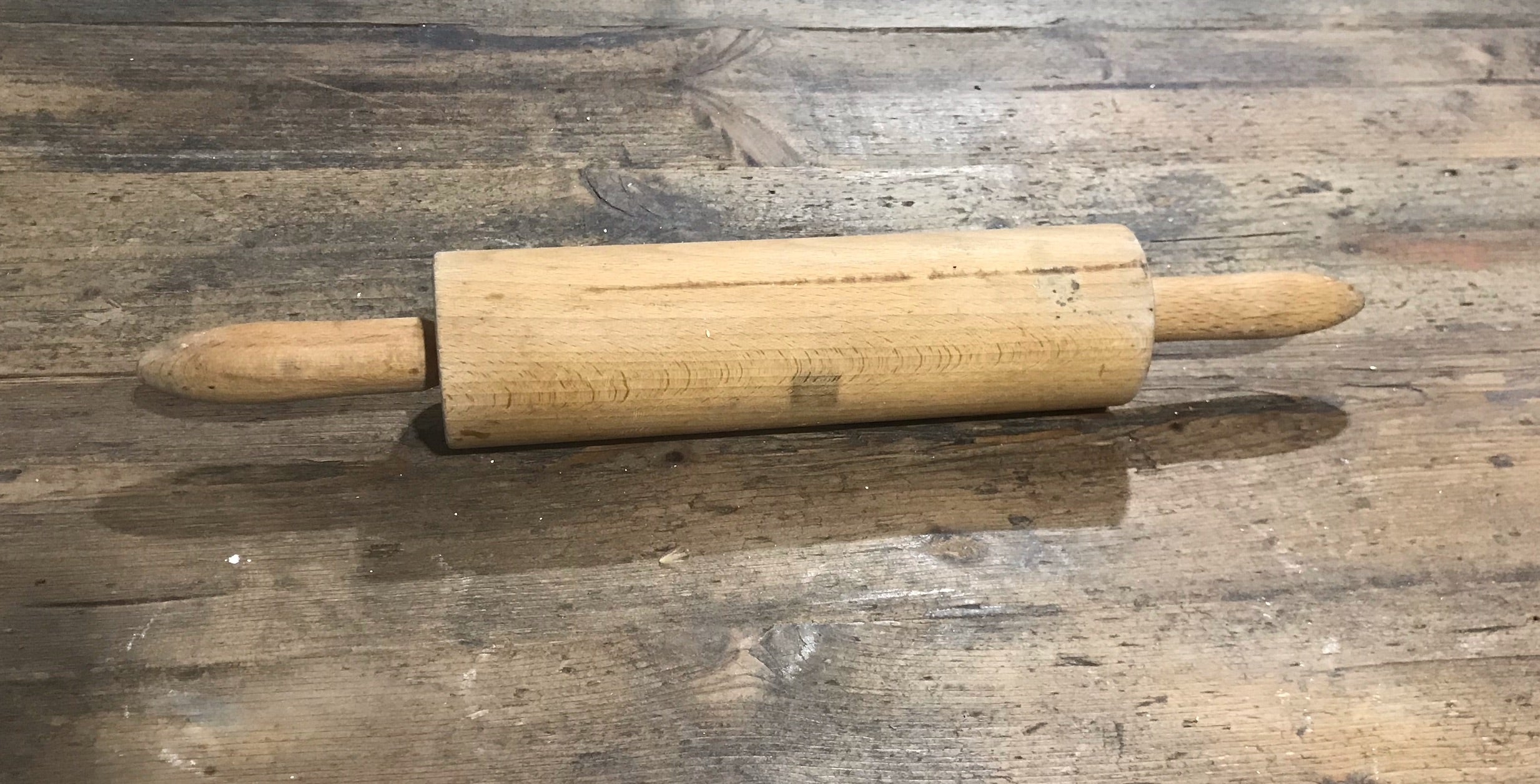 Vintage European  Wooden Rolling Pin #3598 A