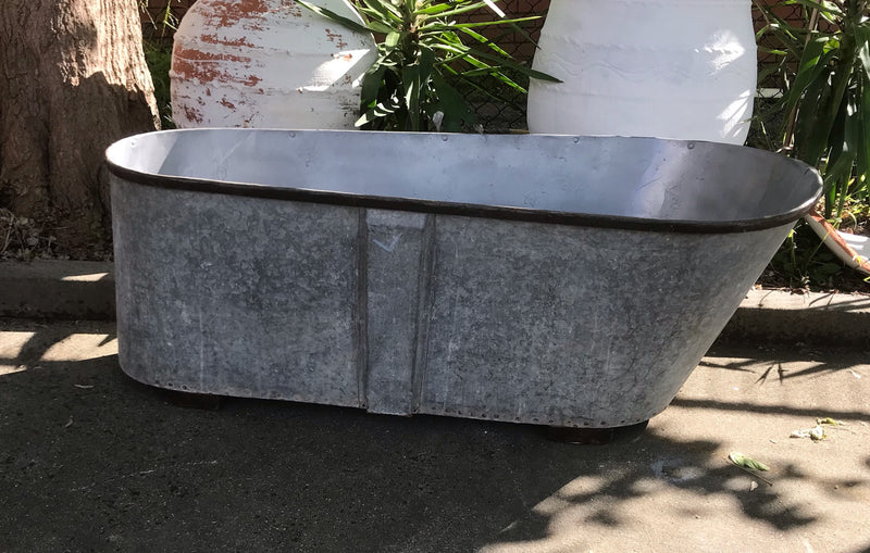 Vintage 1940s  Galvanized Bath Tub #3616A