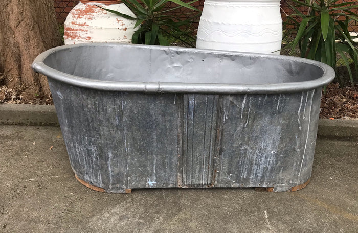 Vintage 1940s  Galvanized Bath Tub #3616C
