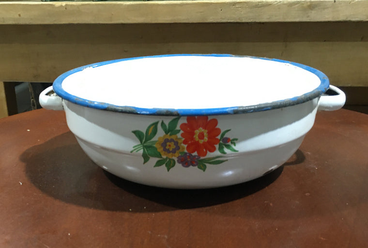 Vintage  European Enamel  Bowl  #3173 (2)