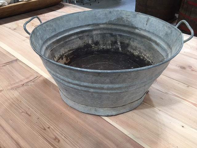 Vintage  European Galvanised Wash Tub #3220 (3)