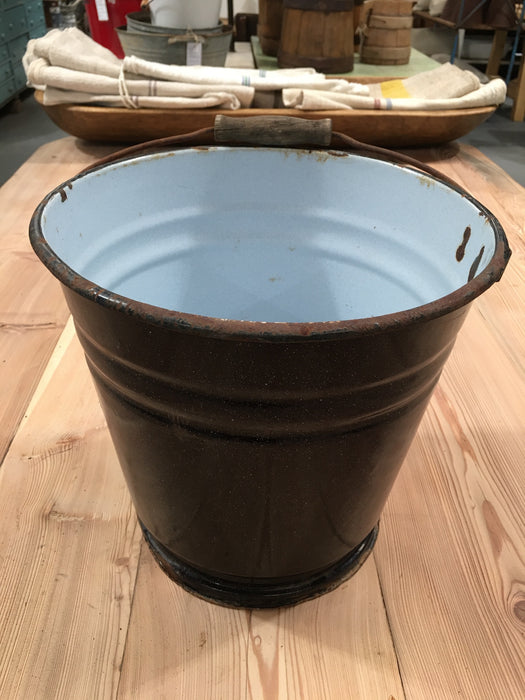 Vintage  European Enamel Water Bucket  #3221 (2)