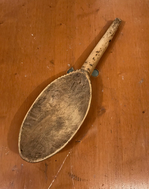 Vintage  Wooden Grain Scoop  #3667E