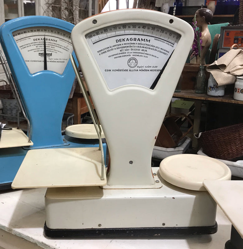 1960s  Eastern European Shop Scale  #3674B